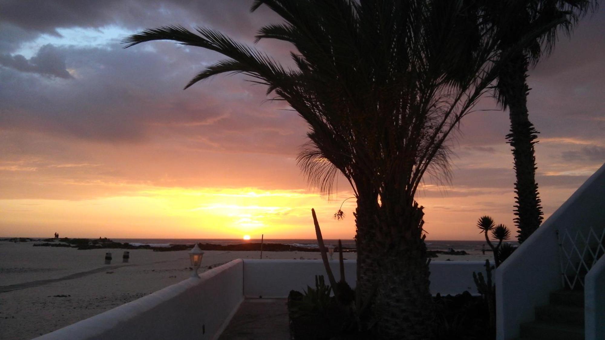 Apartamento Nire Lula En La Misma Playa Cotillo 외부 사진